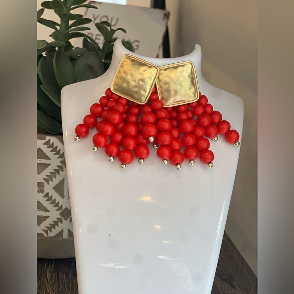 Red Passion Beaded Earrings! - Picture 6 of 6